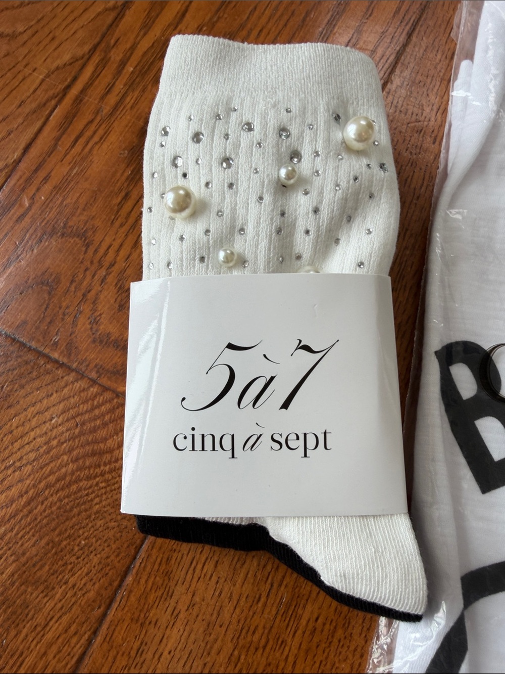 NWT Cinq à Sept Bonjour Tee and Socks 💕 - Picture 8 of 9